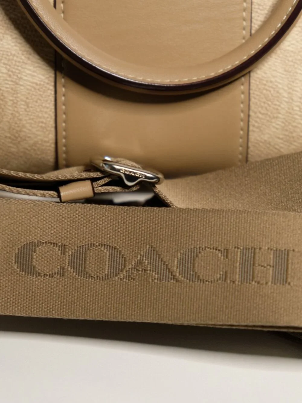 Coach Rowan Satchel, CW376, Sand/Taupe, Very good condition
